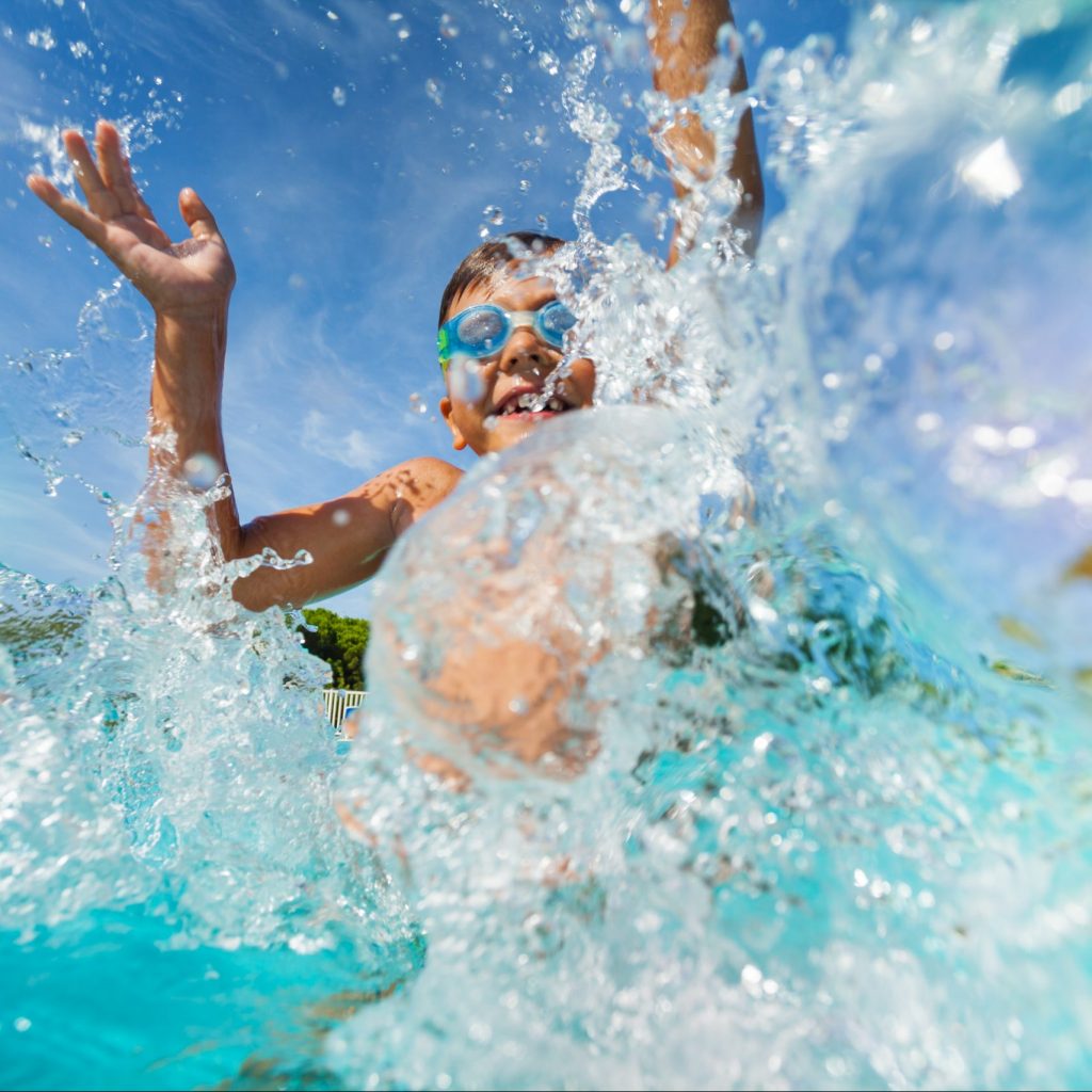 Services Wamuran Produce & Hardware